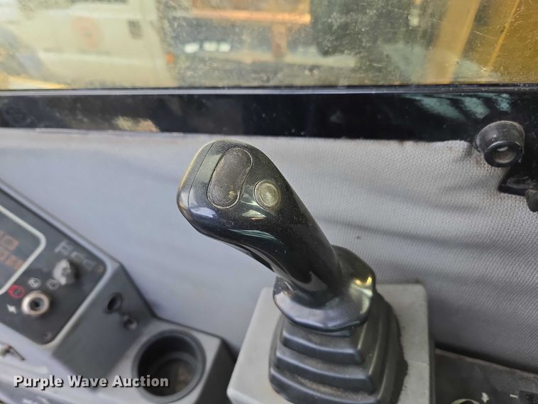 image for item DU2599 Gradall XL4100 wheeled excavator