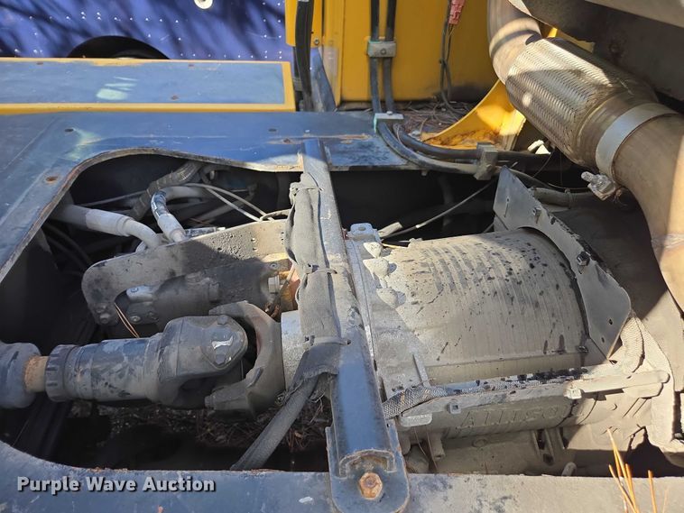 image for item DU2599 Gradall XL4100 wheeled excavator