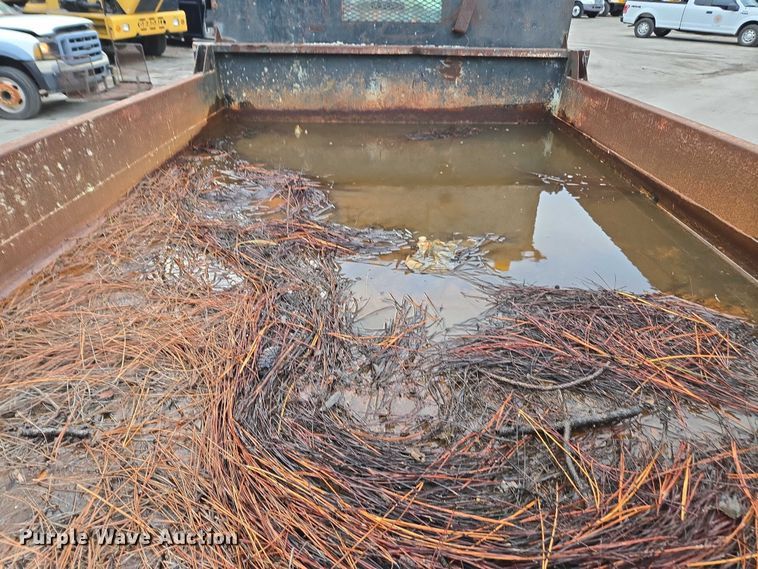 image for item DU2600 2007 Ford F450 Super Duty dump truck