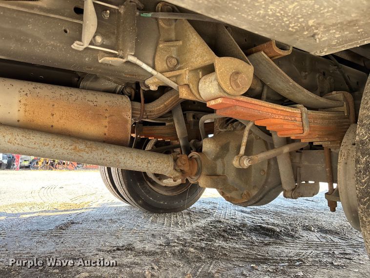 image for item DU2603 2003 Ford F550 Super Duty XL utility / service truck