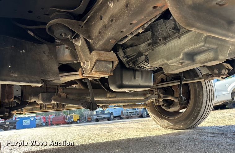 image for item DU2603 2003 Ford F550 Super Duty XL utility / service truck