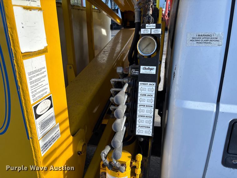 image for item DU2603 2003 Ford F550 Super Duty XL utility / service truck