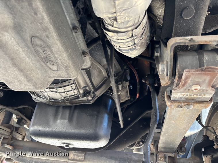 image for item DU2603 2003 Ford F550 Super Duty XL utility / service truck