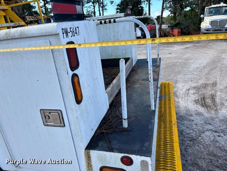 image for item DU2603 2003 Ford F550 Super Duty XL utility / service truck