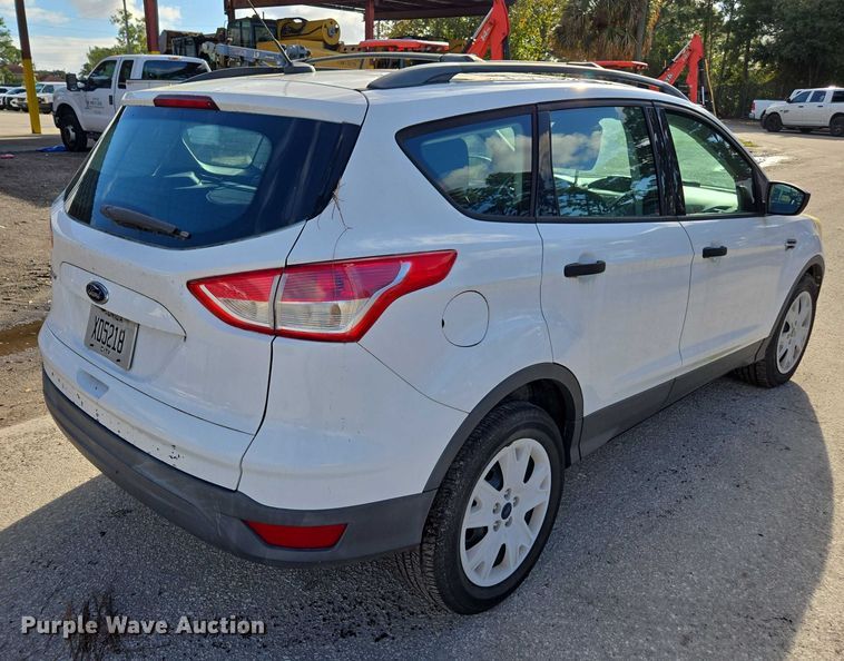 image for item DU2605 2014 Ford Escape SUV