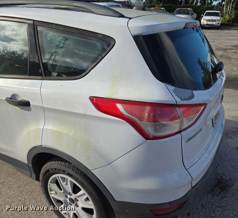 image for item DU2605 2014 Ford Escape SUV