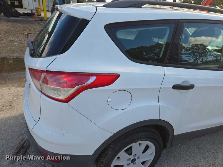 image for item DU2605 2014 Ford Escape SUV