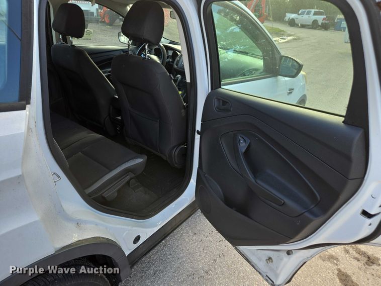 image for item DU2605 2014 Ford Escape SUV