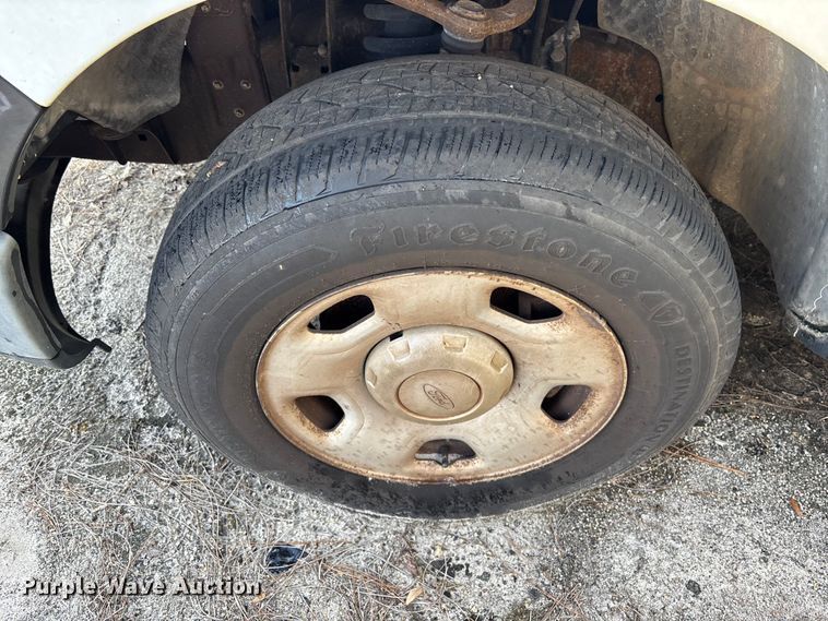 image for item DU2607 2006 Ford F150 XL Ext. Cab pickup truck