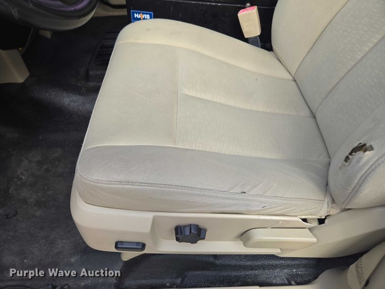 image for item DU2614 2016 Ford Expedition XL SUV