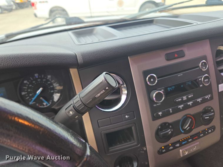 image for item DU2614 2016 Ford Expedition XL SUV