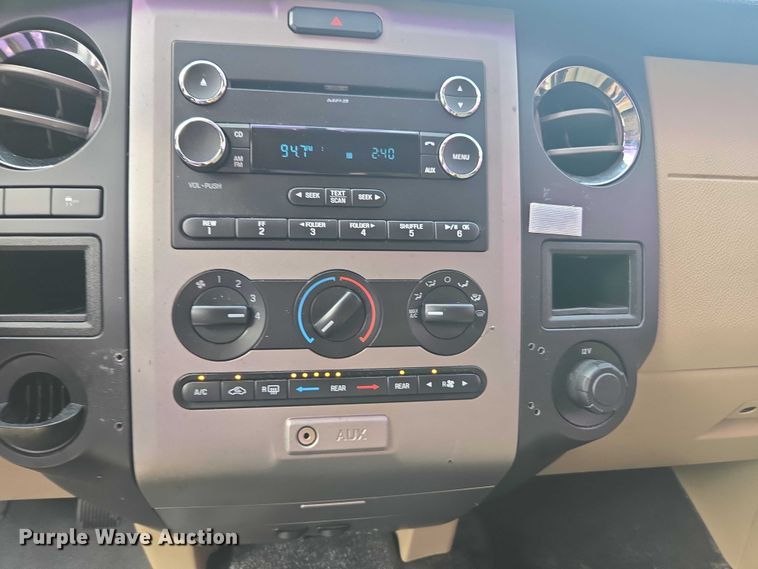 image for item DU2614 2016 Ford Expedition XL SUV