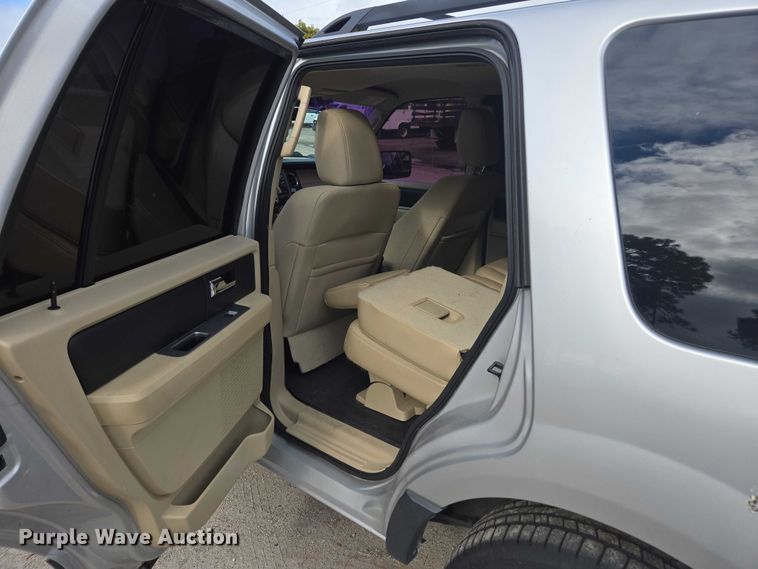 image for item DU2614 2016 Ford Expedition XL SUV