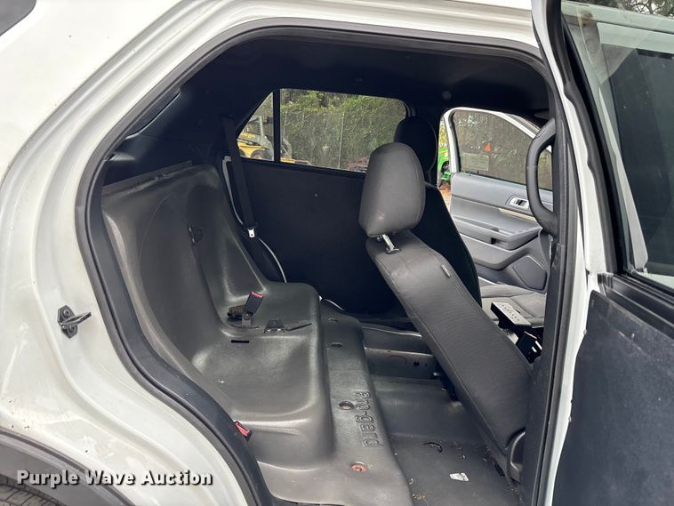 image for item DU2616 2017 Ford Explorer Police Interceptor SUV