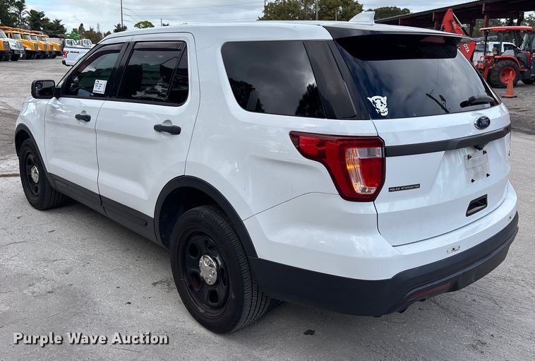 image for item DU2617 2016 Ford Explorer Police Interceptor SUV