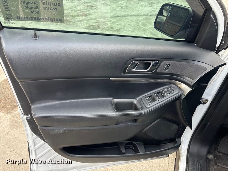 image for item DU2617 2016 Ford Explorer Police Interceptor SUV