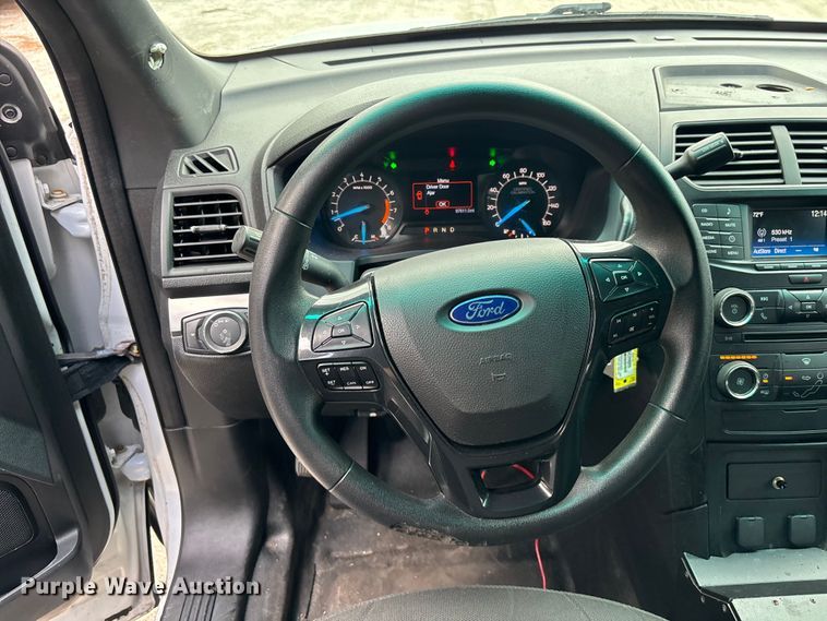 image for item DU2617 2016 Ford Explorer Police Interceptor SUV
