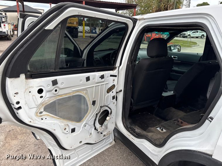 image for item DU2618 2016 Ford Explorer Police Interceptor SUV