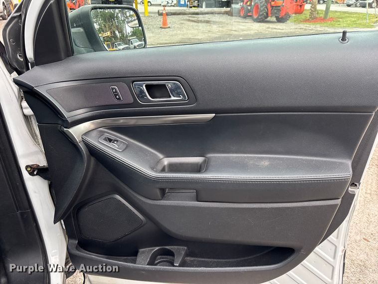 image for item DU2618 2016 Ford Explorer Police Interceptor SUV