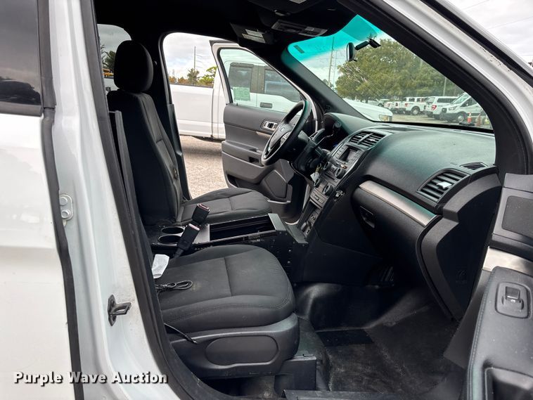 image for item DU2618 2016 Ford Explorer Police Interceptor SUV