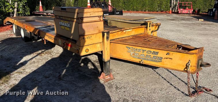 image for item DU2619 2002 Custom Trailer equipment trailer