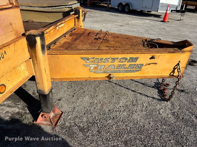 image for item DU2619 2002 Custom Trailer equipment trailer