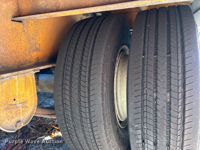 image for item DU2619 2002 Custom Trailer equipment trailer