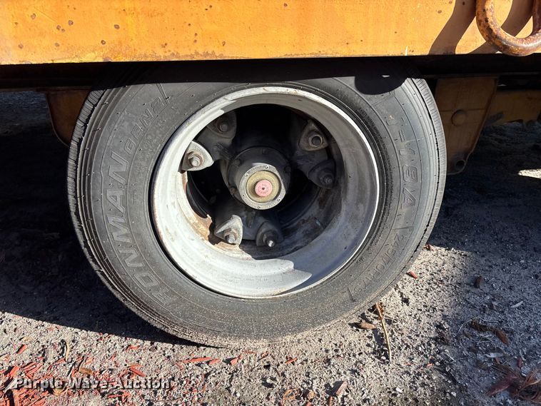 image for item DU2619 2002 Custom Trailer equipment trailer