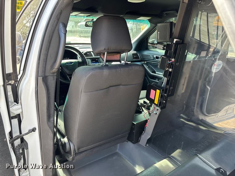 image for item DU2620 2016 Ford Explorer Police Interceptor SUV