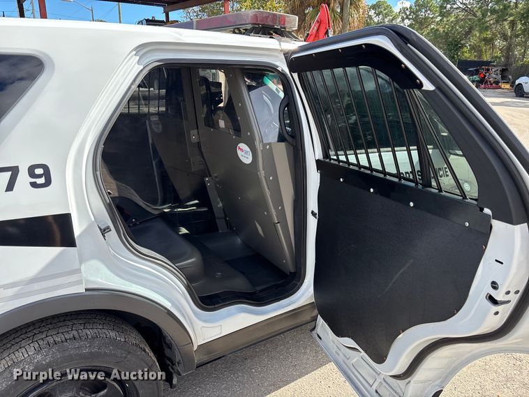 image for item DU2620 2016 Ford Explorer Police Interceptor SUV