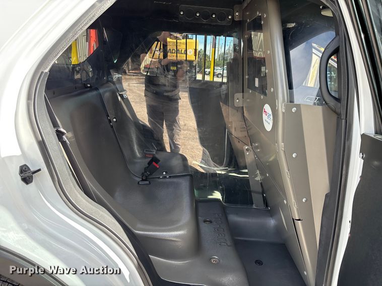 image for item DU2620 2016 Ford Explorer Police Interceptor SUV