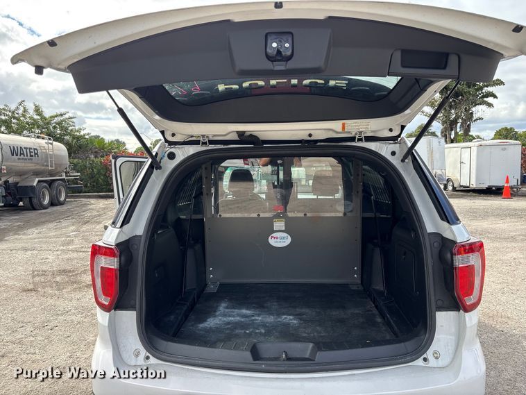 image for item DU2620 2016 Ford Explorer Police Interceptor SUV