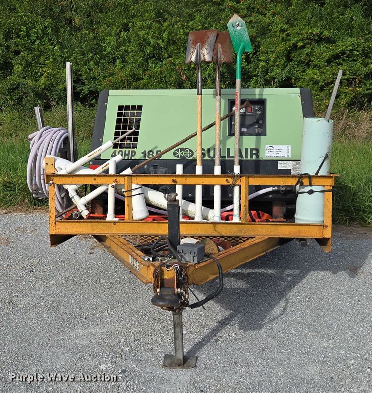 image for item DU2621 Sullair 185 air compressor