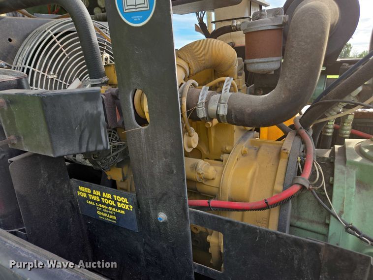 image for item DU2621 Sullair 185 air compressor