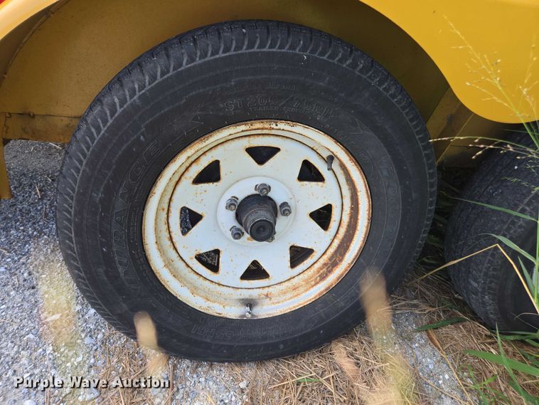 image for item DU2621 Sullair 185 air compressor