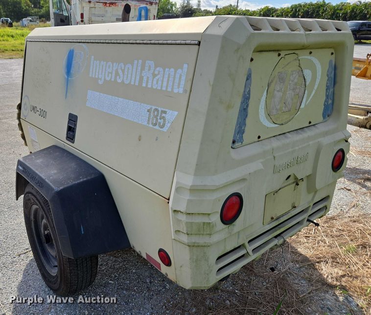 image for item DU2623 2004 Ingersol Rand P185WIR air compressor
