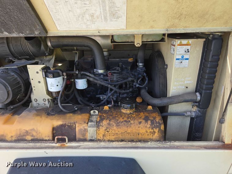 image for item DU2623 2004 Ingersol Rand P185WIR air compressor