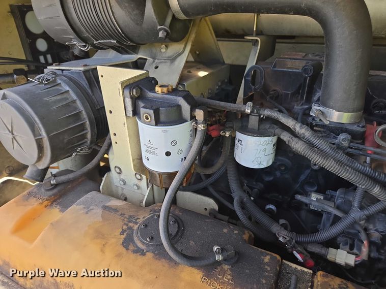 image for item DU2623 2004 Ingersol Rand P185WIR air compressor