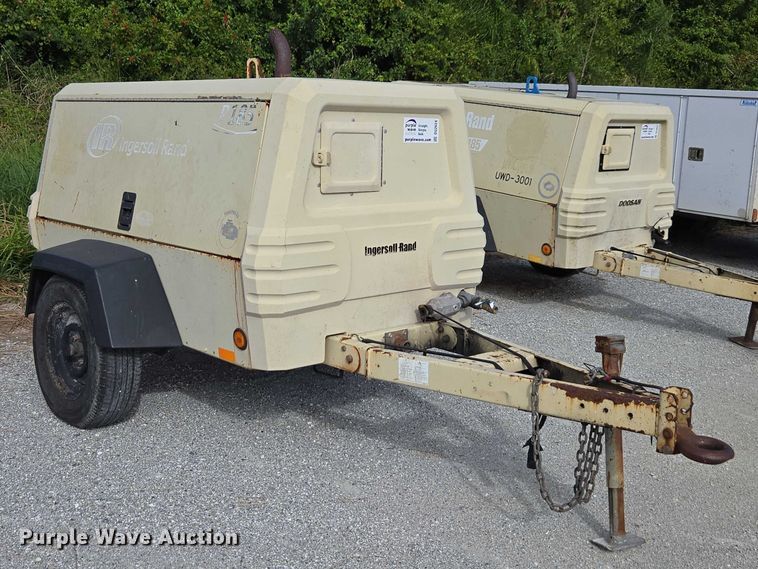 image for item DU2624 2007 Ingersoll Rand P185 air compressor
