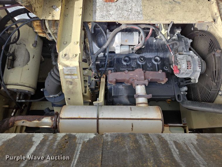image for item DU2624 2007 Ingersoll Rand P185 air compressor