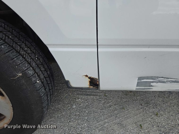 image for item DU2630 2005 Ford F150 XL Ext. Cab pickup truck