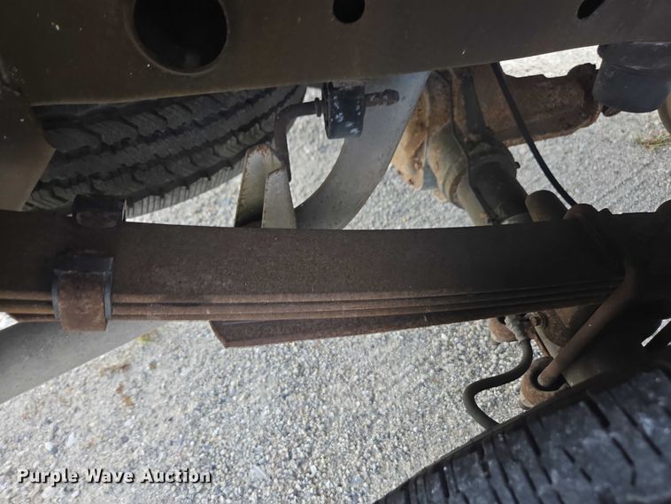 image for item DU2630 2005 Ford F150 XL Ext. Cab pickup truck