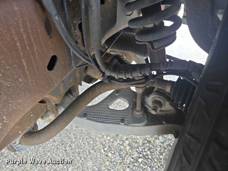 image for item DU2630 2005 Ford F150 XL Ext. Cab pickup truck