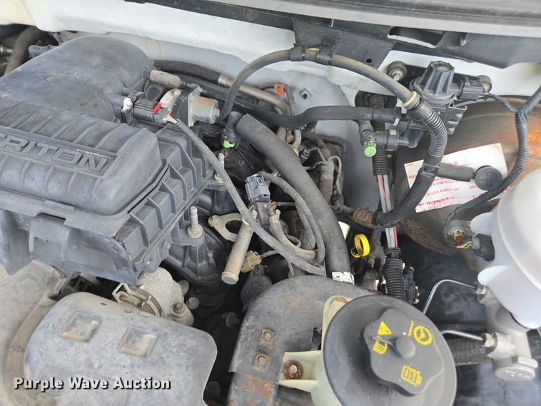 image for item DU2630 2005 Ford F150 XL Ext. Cab pickup truck