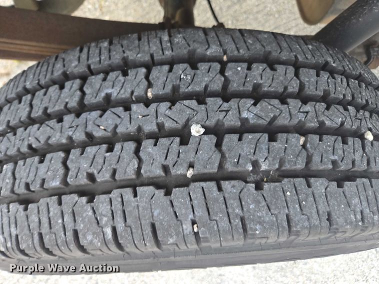 image for item DU2630 2005 Ford F150 XL Ext. Cab pickup truck