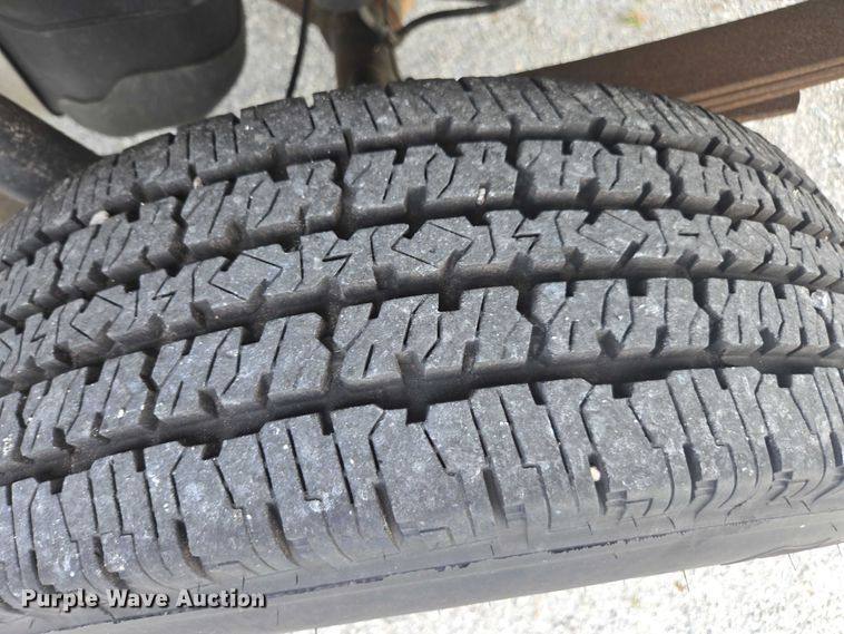 image for item DU2630 2005 Ford F150 XL Ext. Cab pickup truck