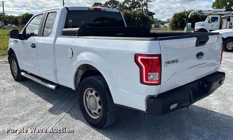 image for item DU2631 2015 Ford F150 XL pickup truck