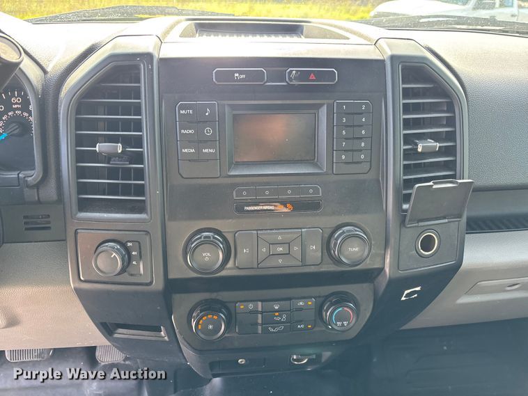 image for item DU2631 2015 Ford F150 XL pickup truck