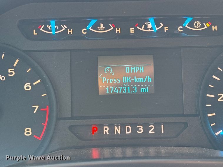 image for item DU2631 2015 Ford F150 XL pickup truck