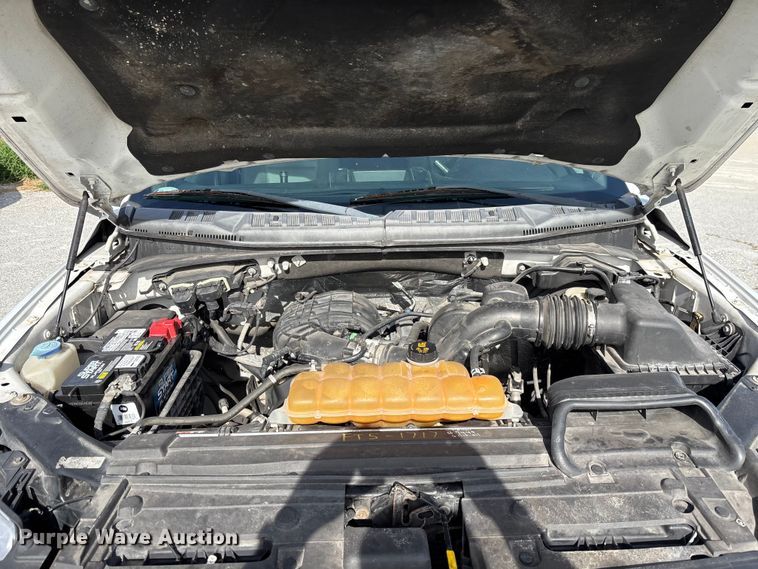 image for item DU2631 2015 Ford F150 XL pickup truck